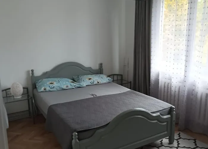 Ul.powstania Wielkopolskiego 18 דירה *